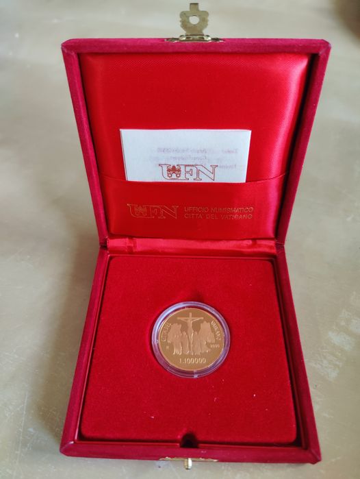 Златна монета Папа Йоан Павел