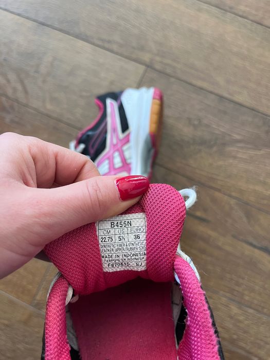 Дамски / Детски маратонки ASICS