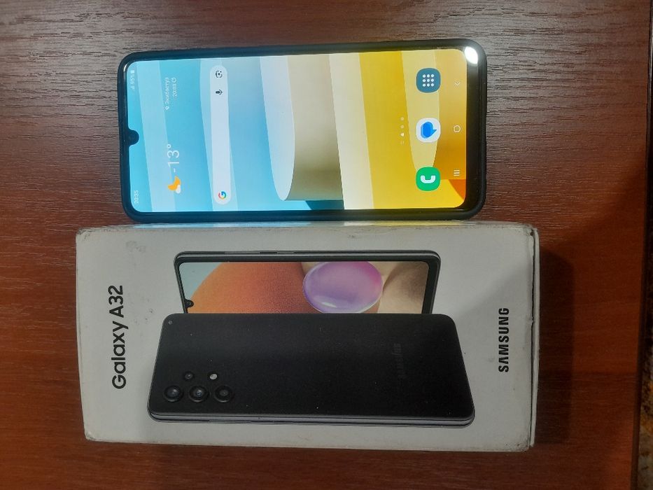 Продам  самсунг а 32