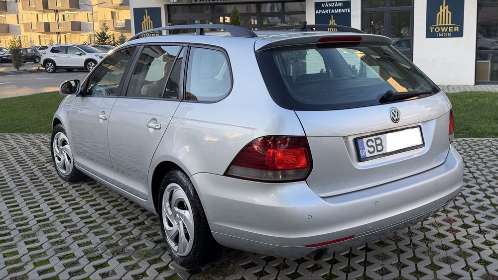 VOLKSWAGEN Golf 2012 — imagine 3
