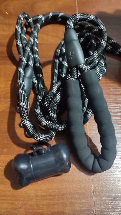 Каишка за кучета