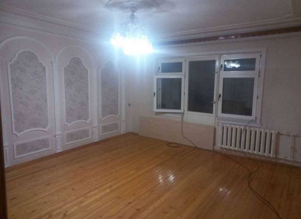 Квартира на Караташ-Медиапарк 4/5/9 общ пл 95м ,балкон 2*6