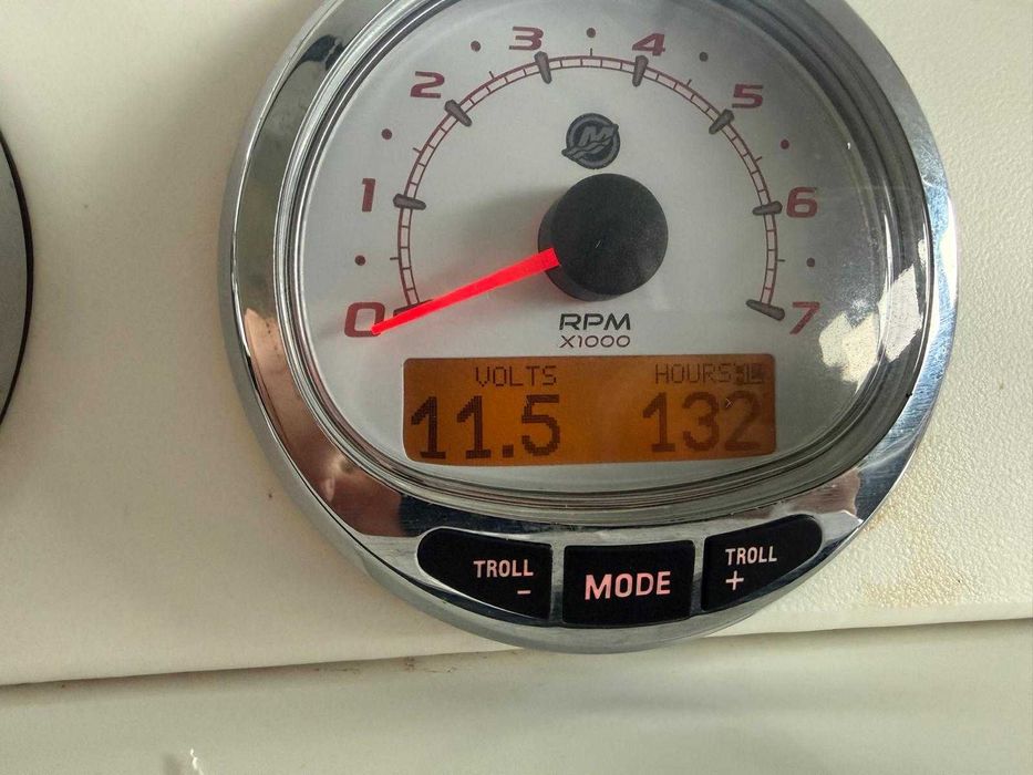 VAND Barca cabinata BENETEAU ANTARES 680 + peridoc