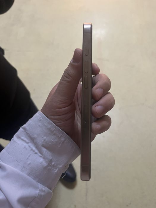 Ipnone 16 pro 256 98%