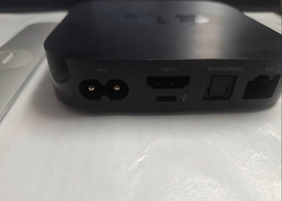 Apple tv gen 3 perfect funcțional fără cont cloud  hdmi ieșire digitala