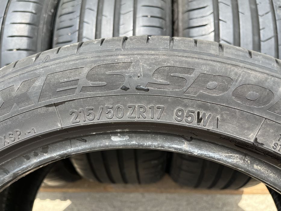 4 бр. летни гуми 215/50/17 Toyo DOT 3618 5 mm