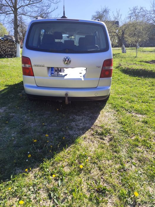 VOLKSWAGEN Touran 2004 — imagine 4
