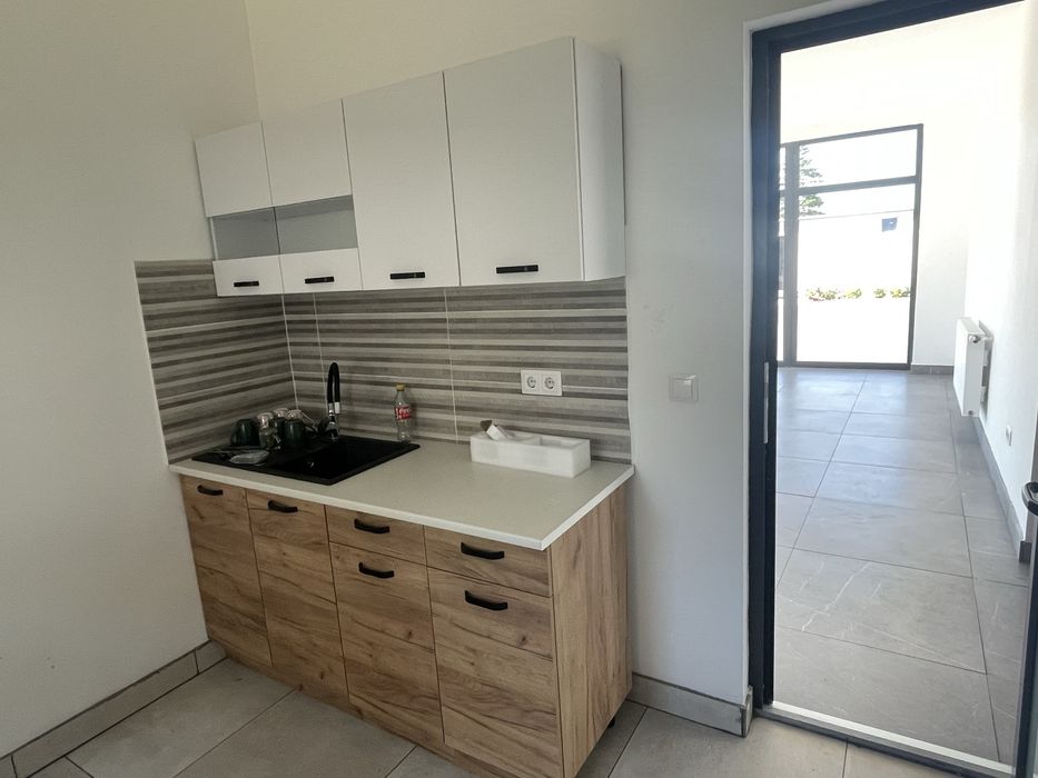 Spatiu comercial ,sohorum,(hala)