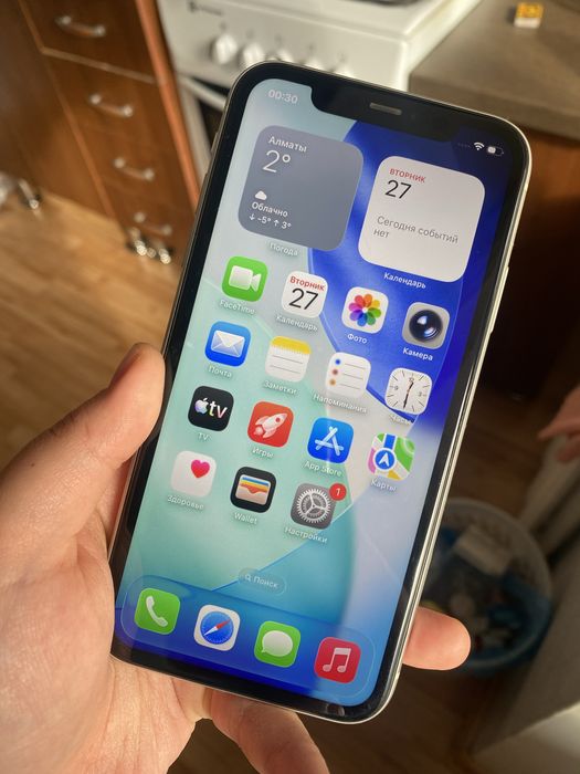 Айфон 11 128гб отличный