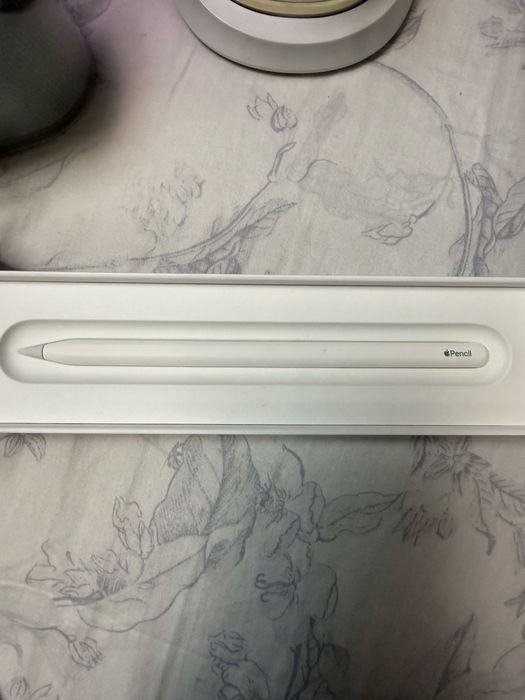 Стилус Apple Pencil Pro белый