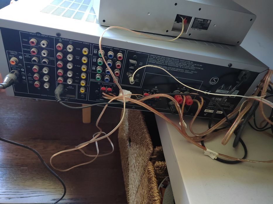 Yamaha HTR 5930 + NS-P276 6+1 SS