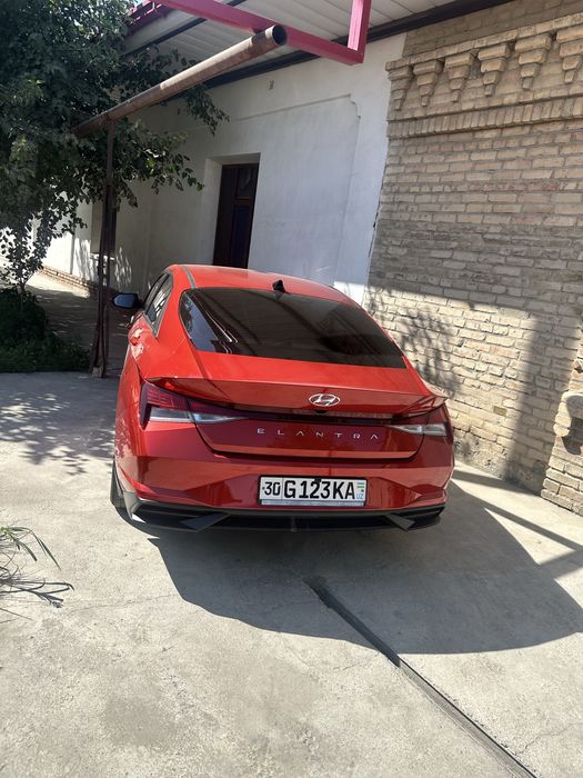 Hyundai Elantra 1.6