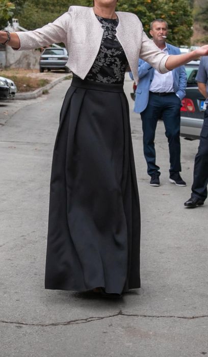 Тъмно синя официална рокля