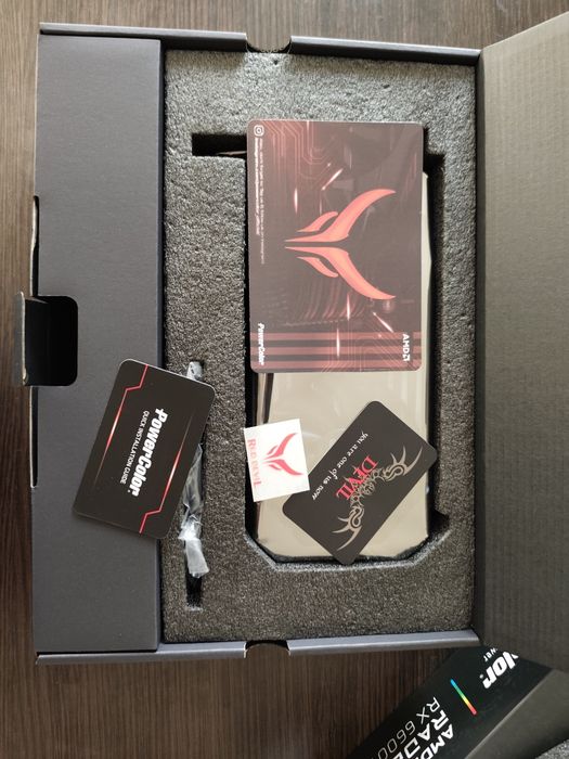 Продавам RX6600XT