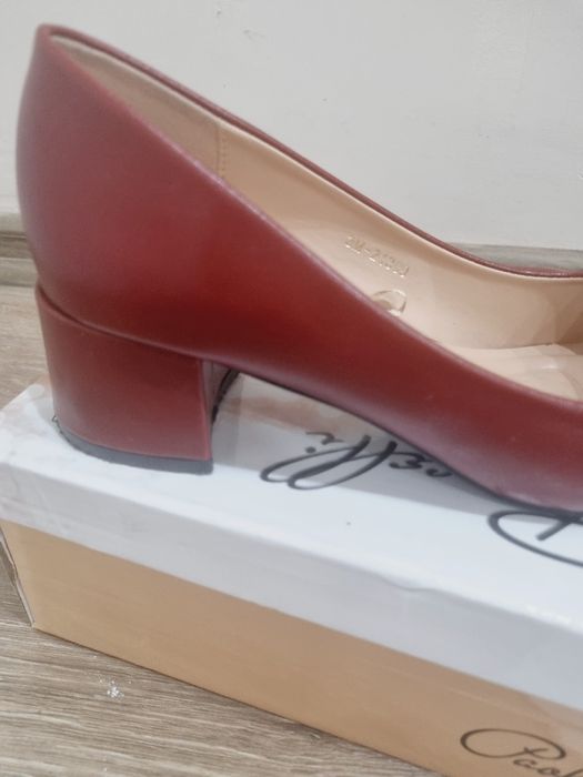 Дамски обувки 38 номер