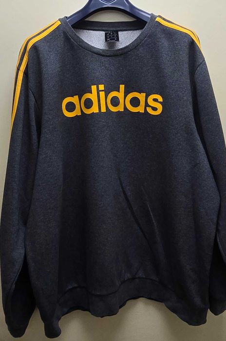 Спортна блуза Adidas