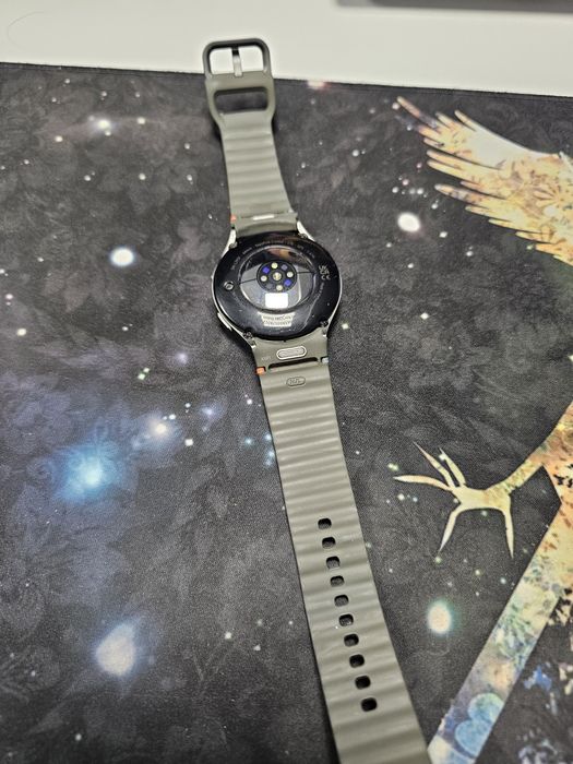 Samsung Galaxy Watch7 44mm LTE – пълен комплект