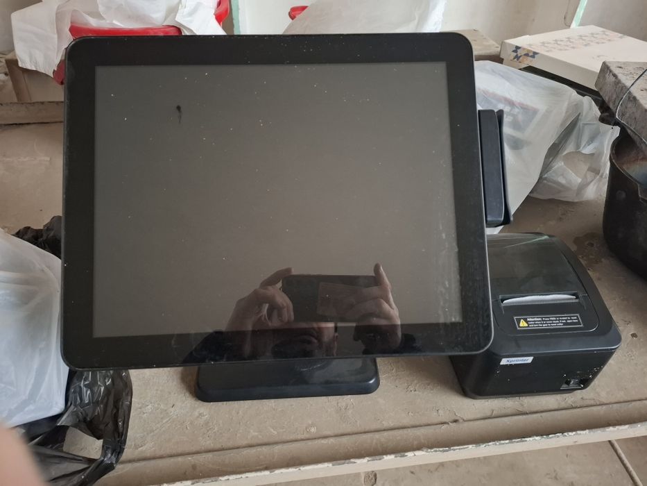 Monoblok va chek printer. Savdo terminali. Kassa hisob kitobi uchun