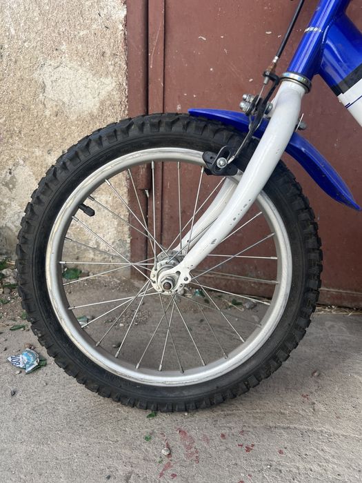 Bicicleta baieti 16