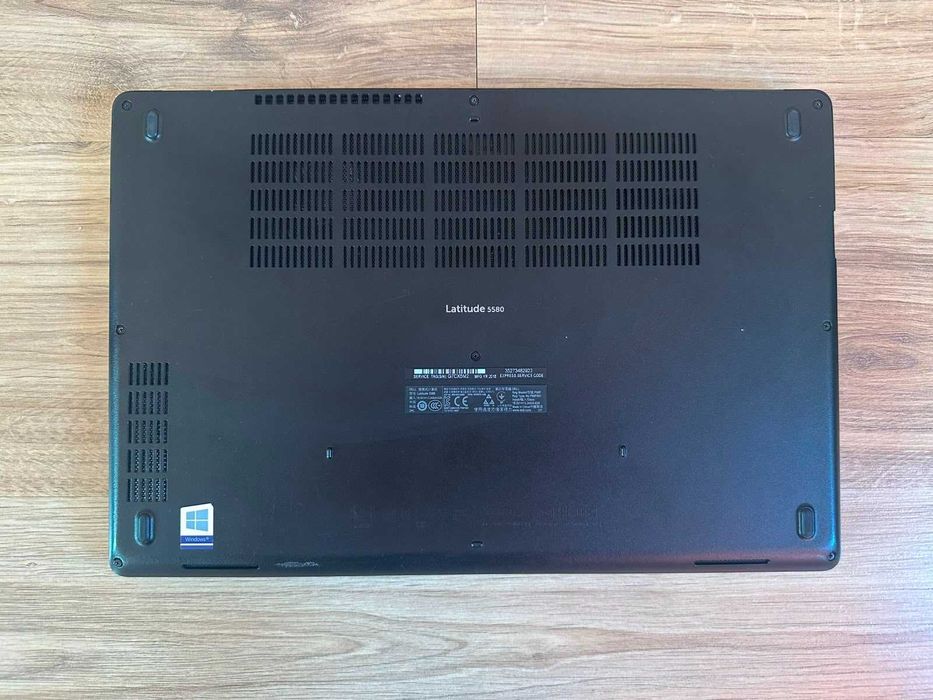 DELL Latitude 5580 | 16GB RAM | 15,6” | 120 GB SSD