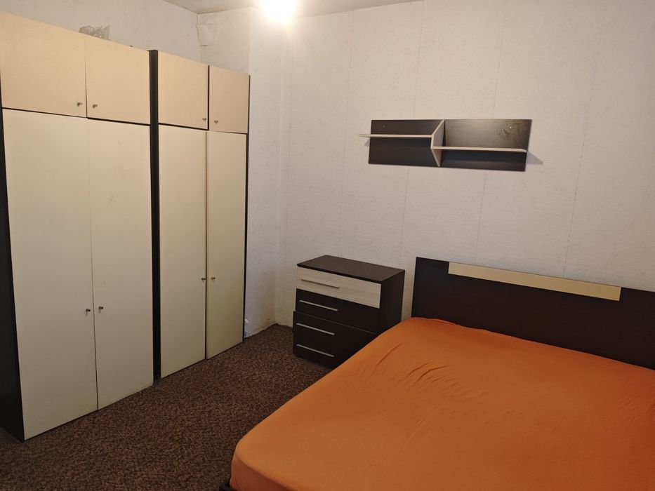 Дава се под наем Двустаен апартамент в Враца, Център - 70 кв.м за 248.88 € - Снимка #5