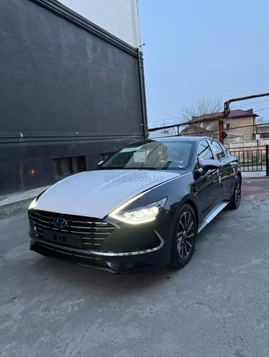 Hyundai Sonata fulll