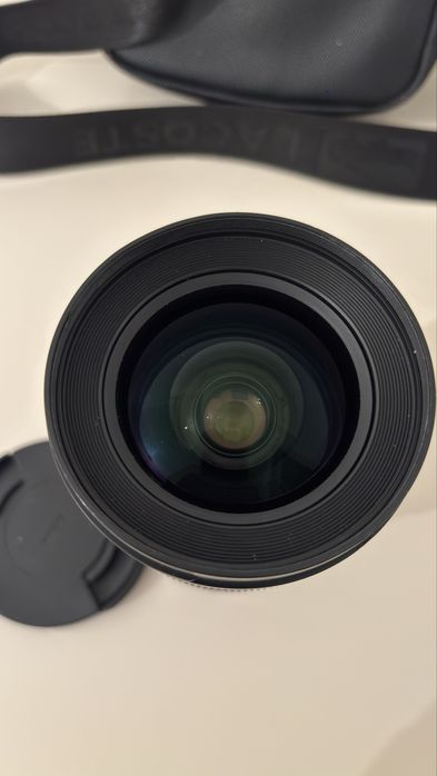 Sigma 24-35mm f/2 Canon