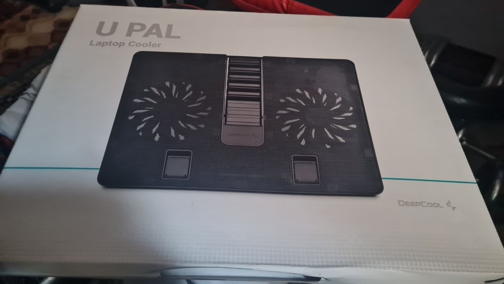 Охлаждающая подставка для ноутбука