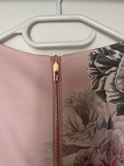 Рокля Ted baker 1