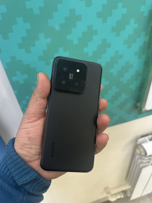 Xiaomi 14 16/528 black