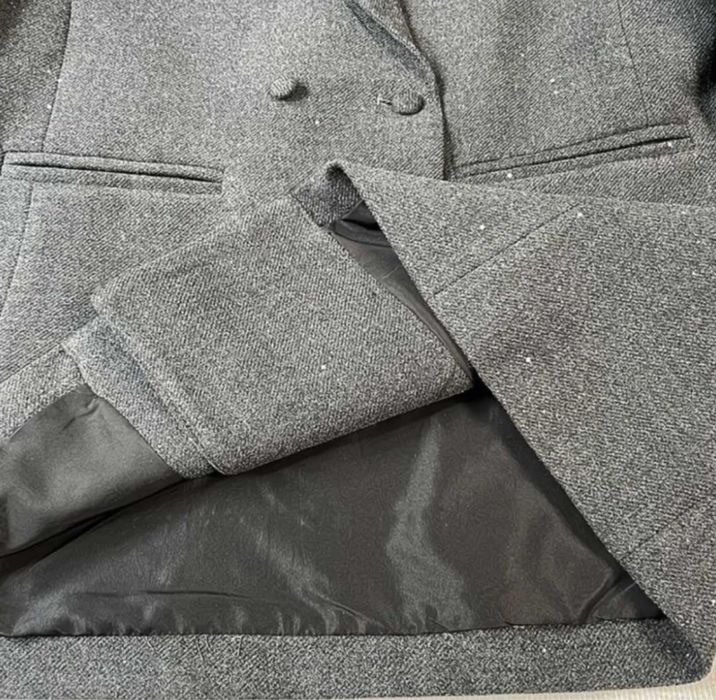 Двойка одевала 1 раз