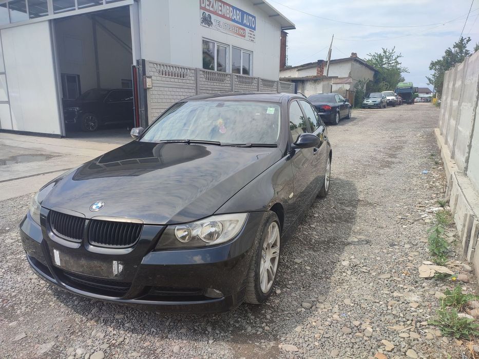 Usa fata stanga-dreapta/ Usa spate stanga-dreapta/ Capota spate/ Bara spate/ Stop spate BMW E90