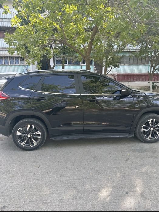 Tracker 2 Premier