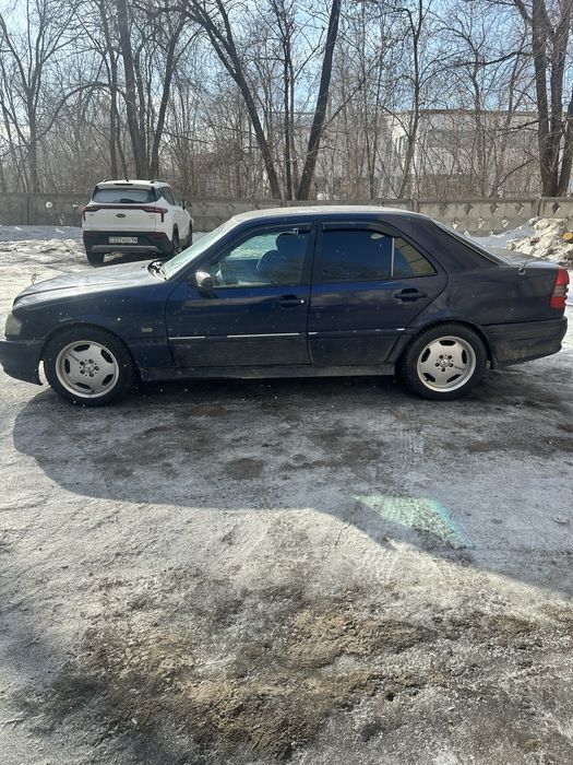 Продам мерседес w202