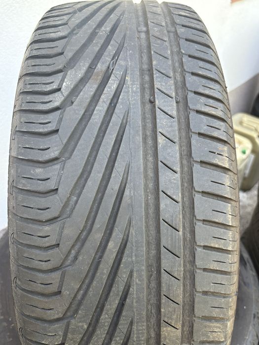 Летни гуми 235/55/18 Uniroyal