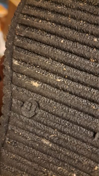 Продается детский зимний обувь