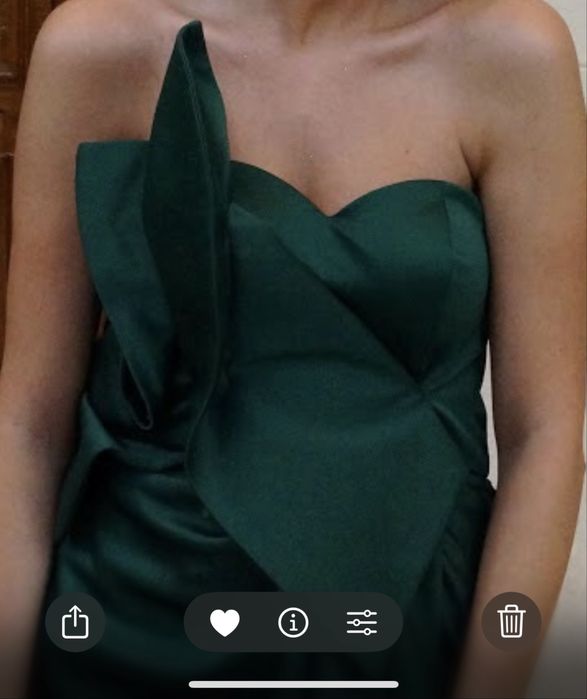 Rochie ocazie verde smarald - designer Julia Toaders