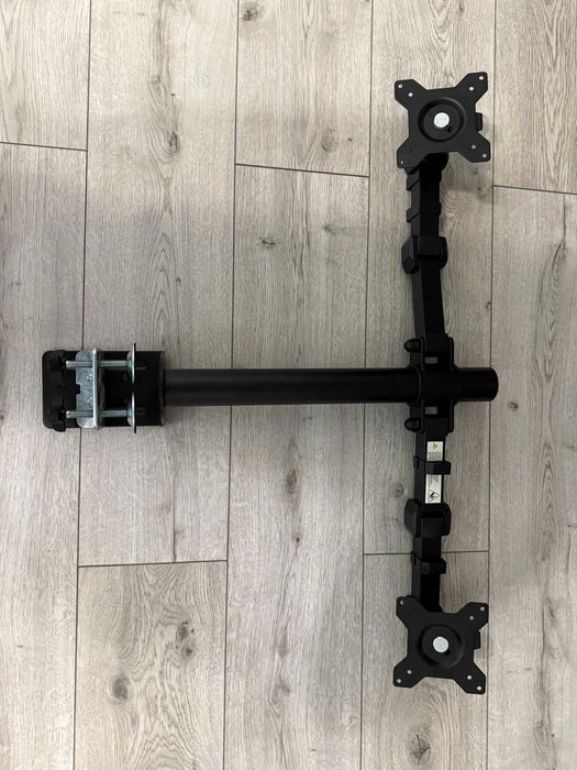 Brat/Suport 2 monitoare Amazon Basics