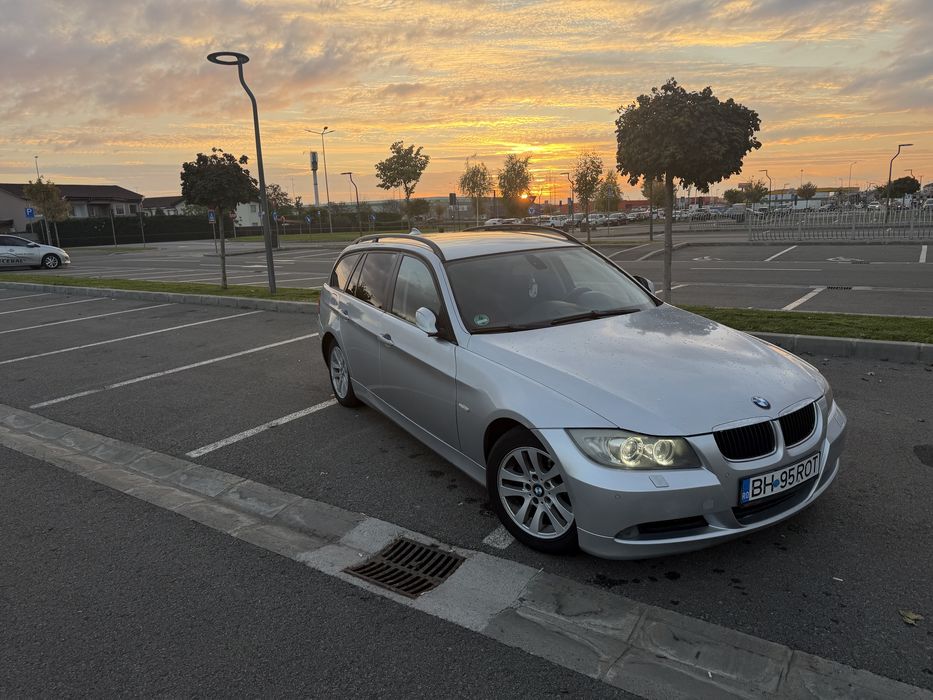 BMW Seria 3 2009 — imagine 2