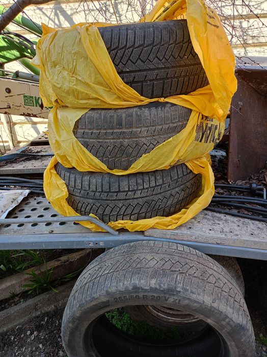 Гуми 4 броя Continental 255/50 R20