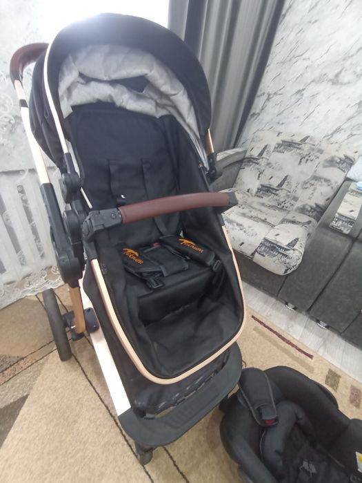 Продам коляску б,у