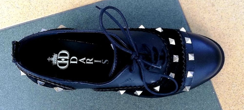 Страхотни спортно-елегантни дамски обувки от естествена кожа