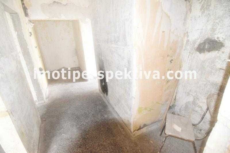 Продава се Тристаен апартамент в Пловдив, Христо Смирненски - 64 кв.м за 742 €/кв.м - Снимка #6