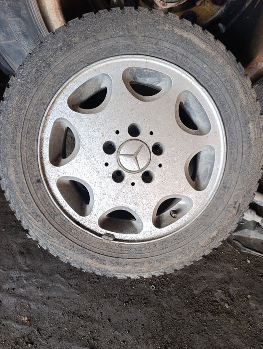 Продам запчасти Мерседес 202