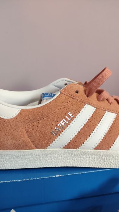Нови Adidas ORIGINALS Gazelle 43 1/3