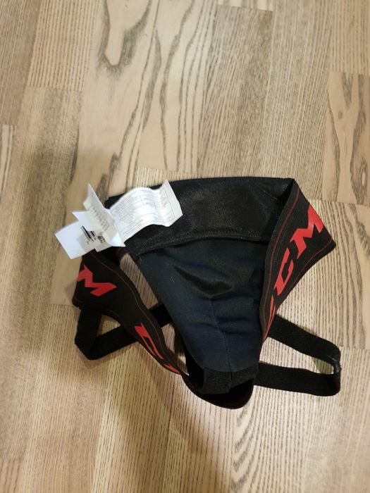 Хокейная форма BAUER  на 9-10 лет