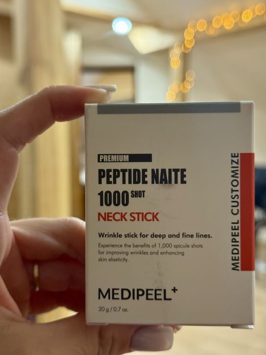 Стик за шия и деколте на марката MEDIPEEL - НОВ