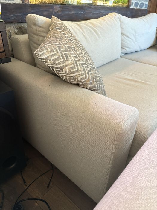 Диван с гарнитура на 1 година