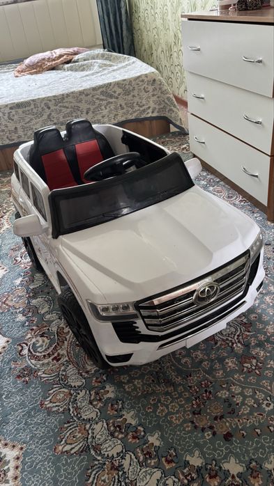 Продам детскую электромашину