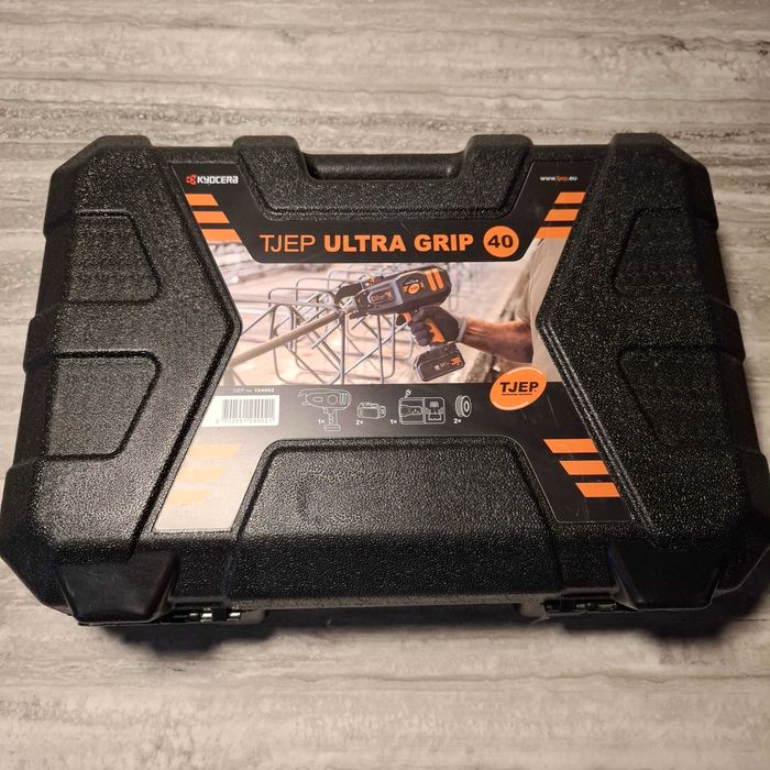 Продавам професионална акумулаторна машина за връзване на арматура TJEP ULTRA GRIP 40